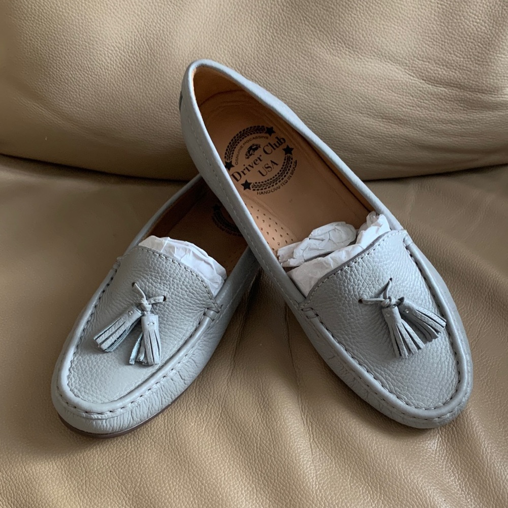 NIB Driver Club USA Light Gray Tassel Loafers